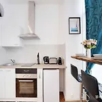 Beautiful Apartment - 1Br 4P - Near Nation